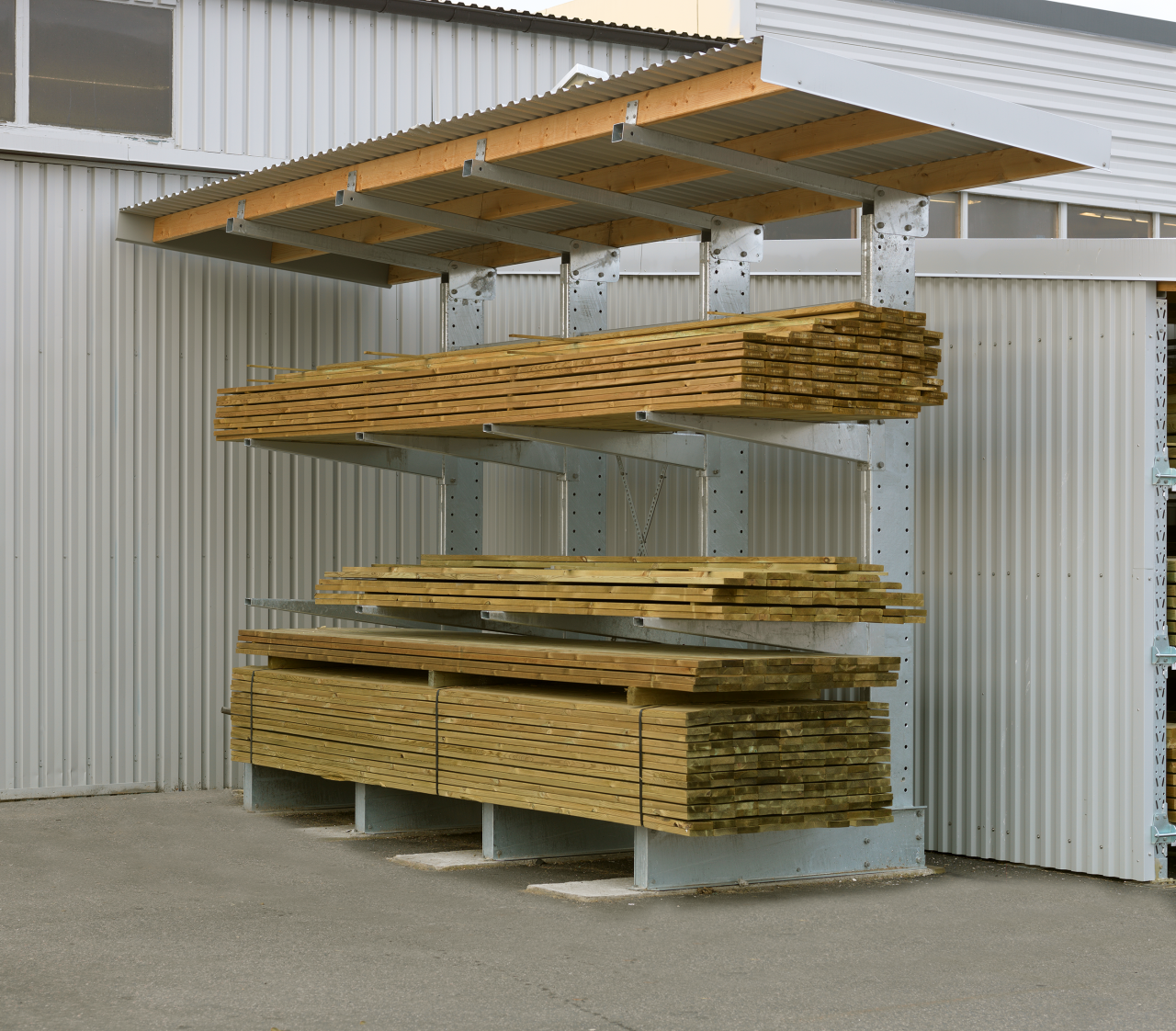 Draagarm stelling met dak EAB